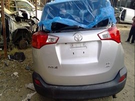 2015 TOYOTA RAV4 SILVER LE 2.5L AT AWD.  Z24877